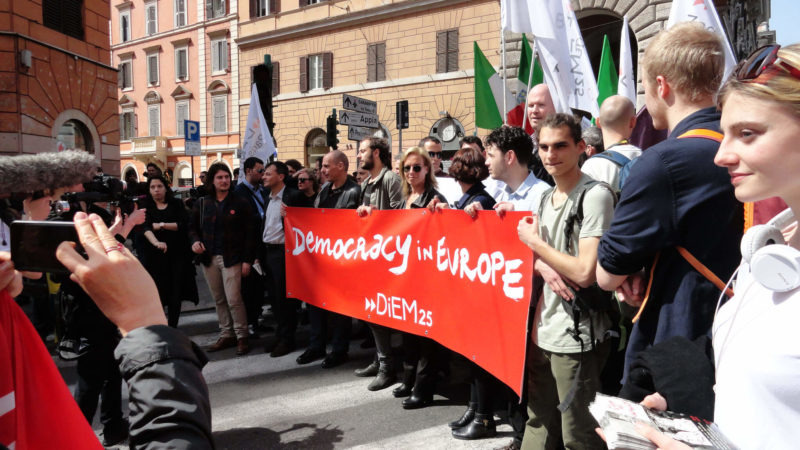 Can DiEM25 become the first transnational party?
