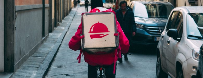 Foodora Driver from behind